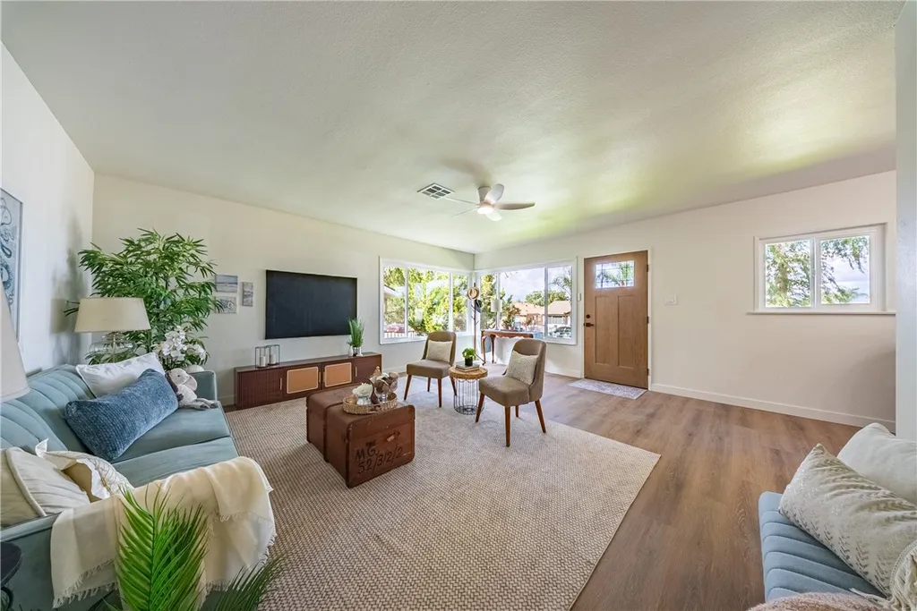 Additional image 8 of 946 Cedar Street, Corona, CA 92879