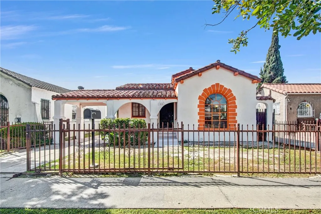 Additional image 2 of 914 E 83rd Street, Los Angeles, CA 90001