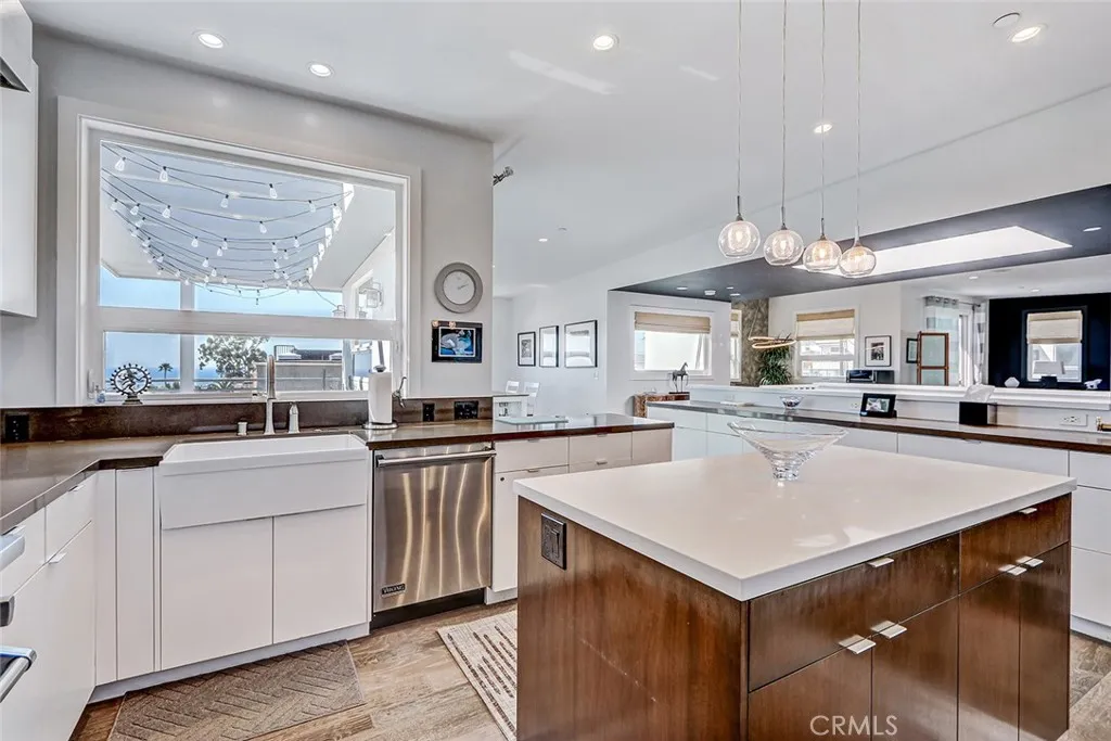 Additional image 21 of 1074 7th St, Hermosa Beach, CA 90254