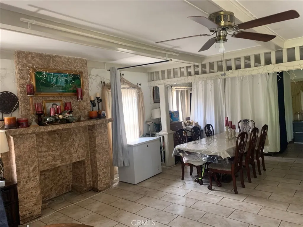 Additional image 25 of 1046 W 49th St, Los Angeles, CA 90037