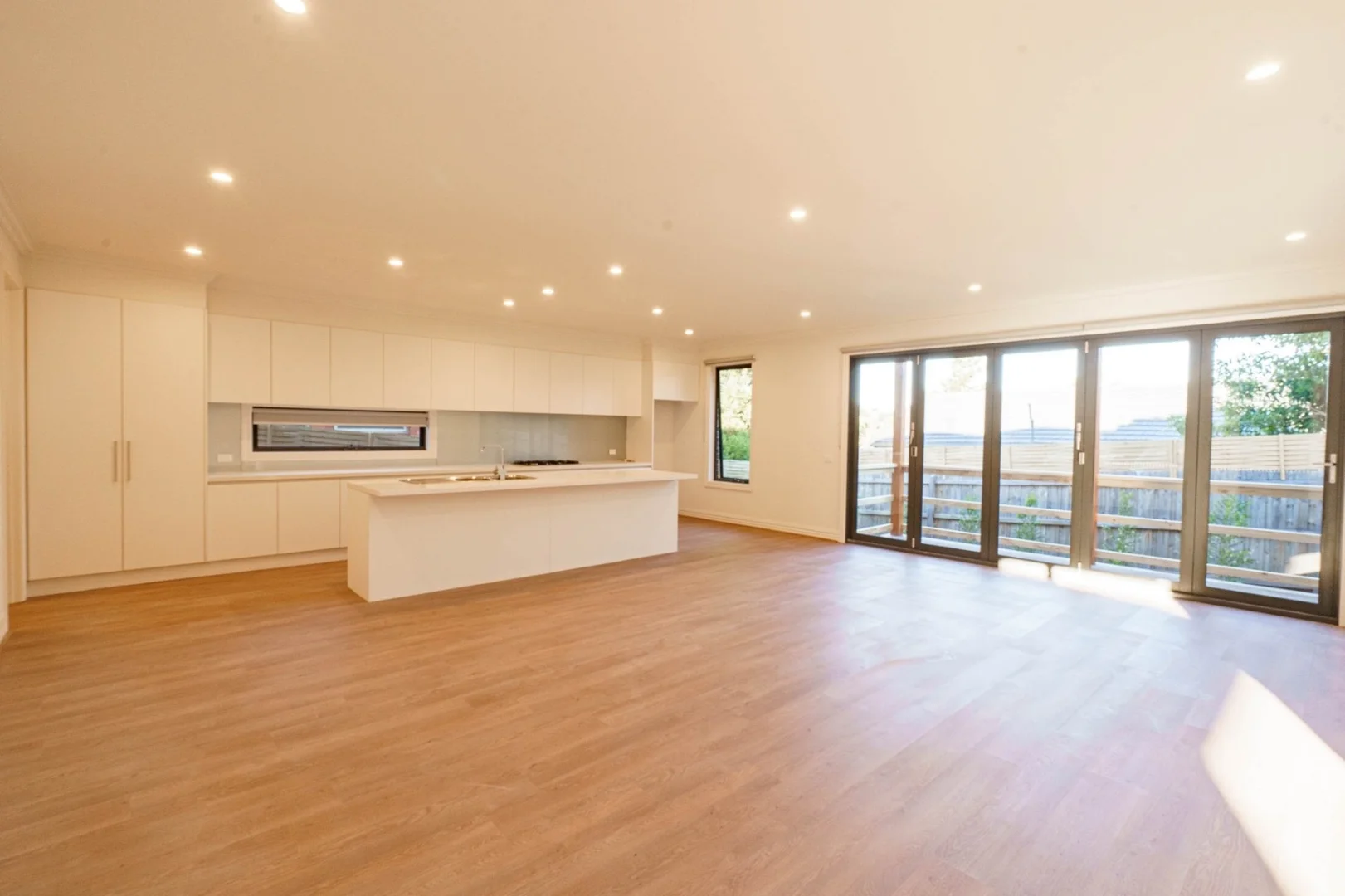 Additional image 4 of 2/322 Blackburn Road, Glen Waverley VIC 3150