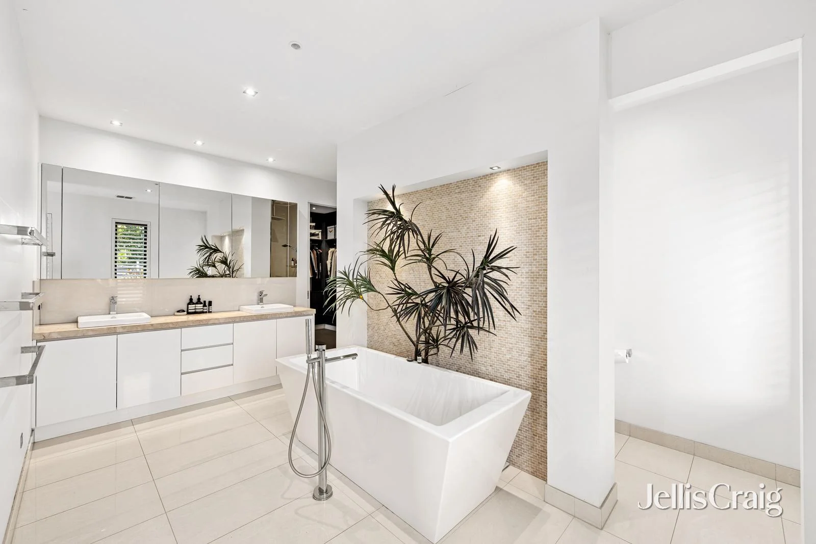 Additional image 26 of 15 Greenedge Drive, Alfredton VIC 3350