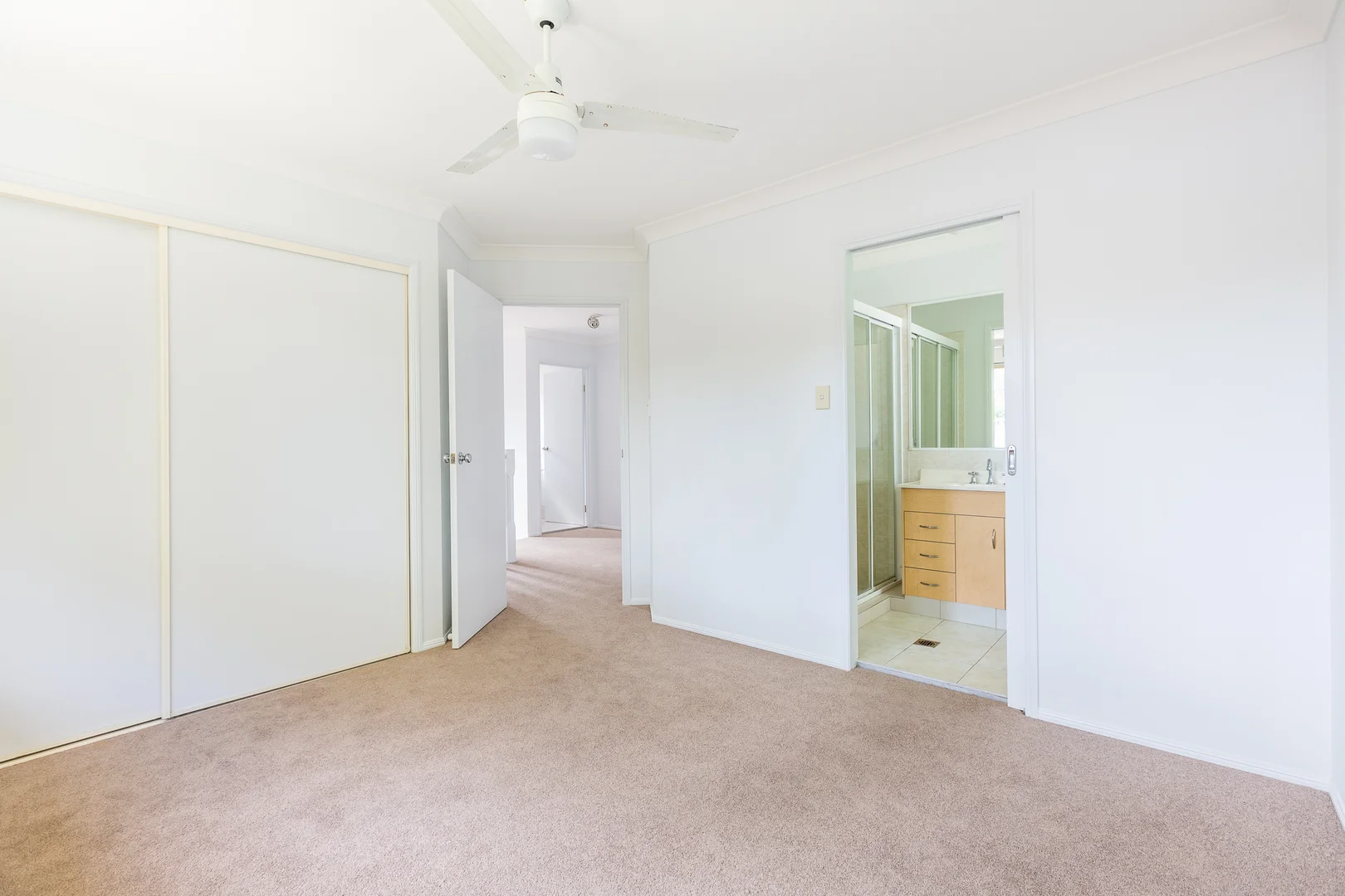 Additional image 5 of 28 Clear River Boulevard, Ashmore QLD 4214