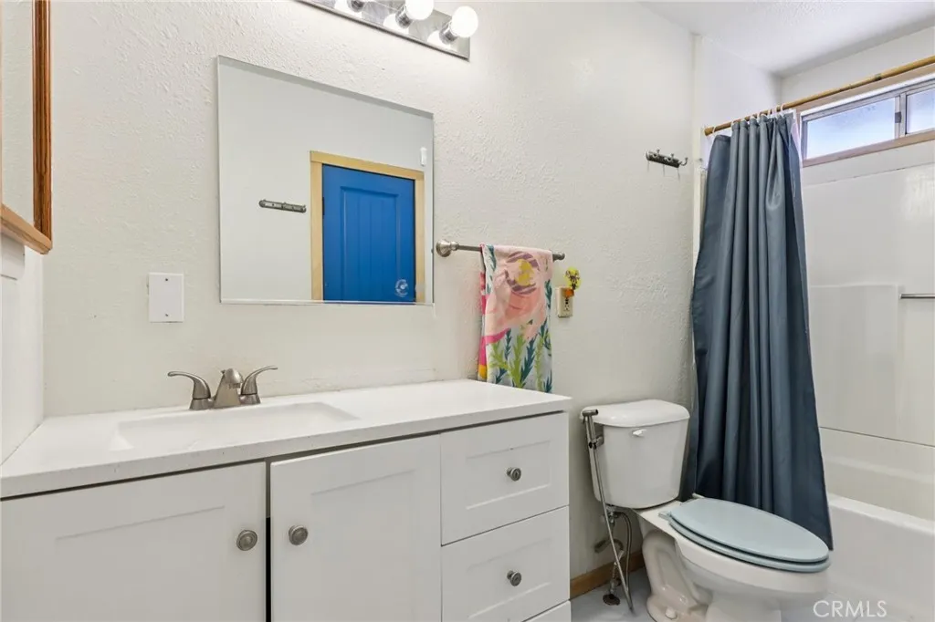 Additional image 15 of 105 E Meadow Lane, Big Bear City, CA 92314