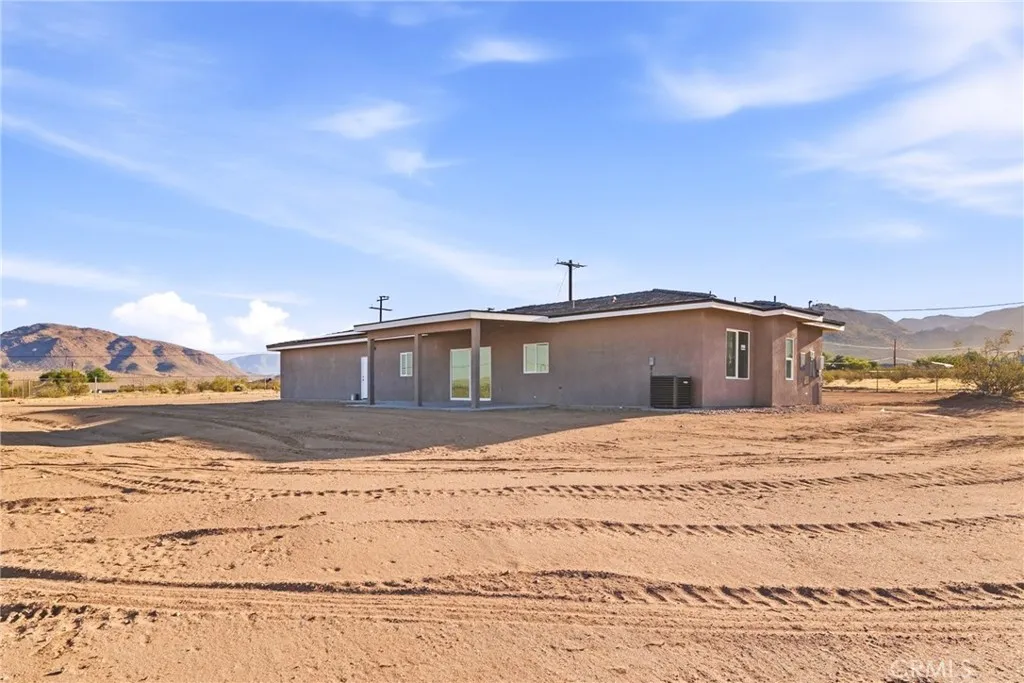 Additional image 94 of 15192 Barbara, Apple Valley, CA 92307
