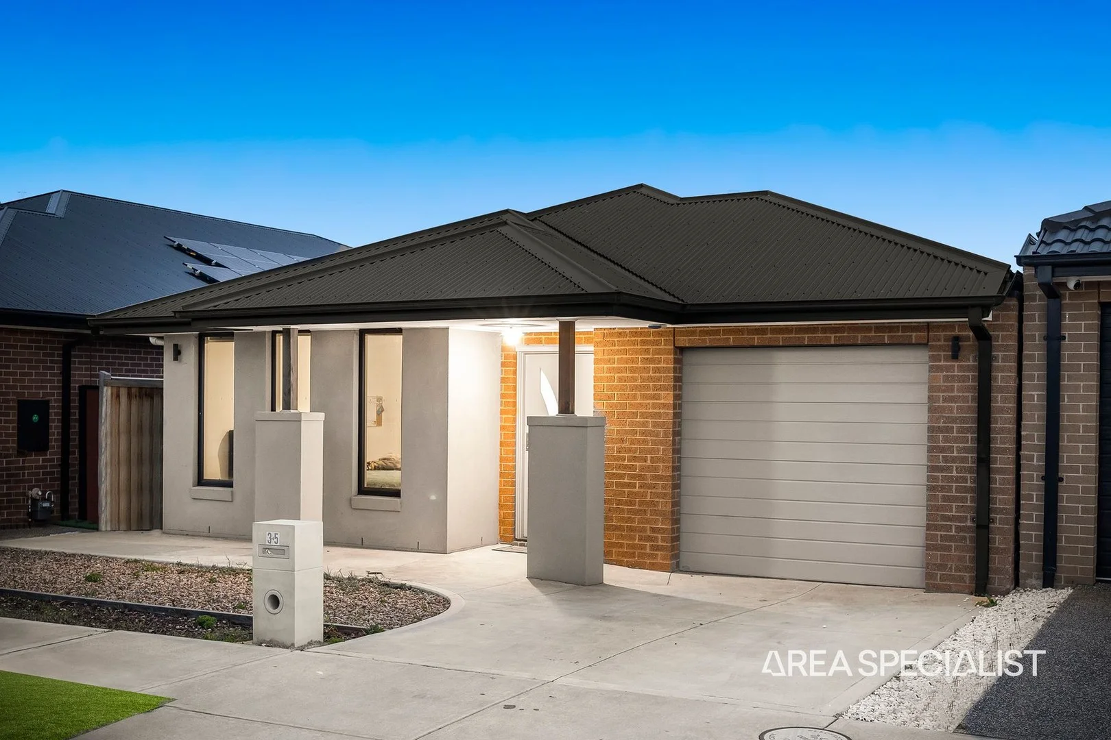 35 Skypac Street, Weir Views VIC 3338