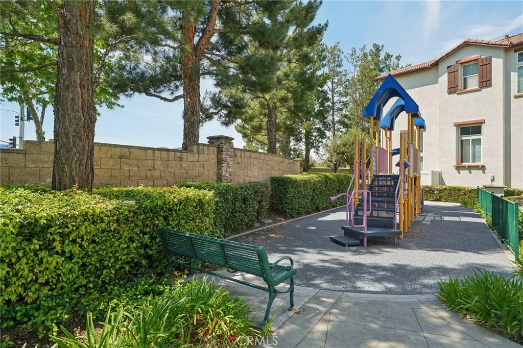 33560 Willow Haven Lane Unit 105, Murrieta, CA 92563
