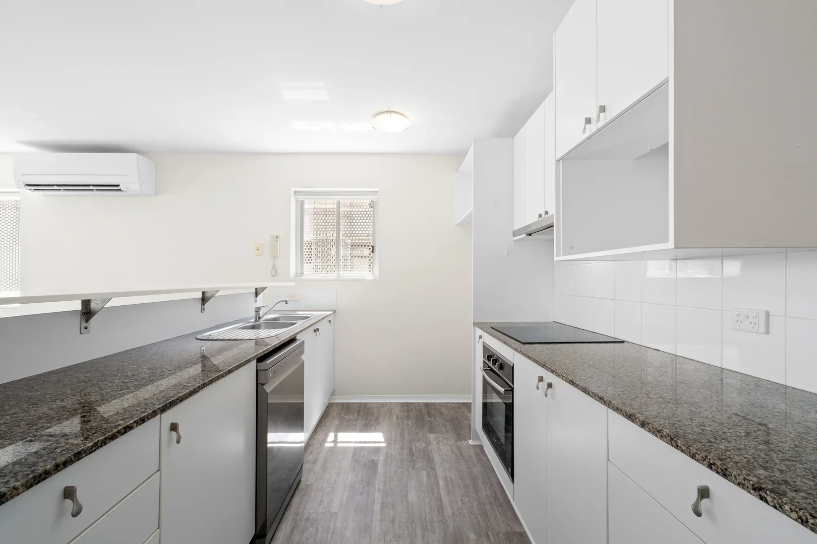 405/491 Wickham Terrace, Spring Hill QLD 4000 photo 5