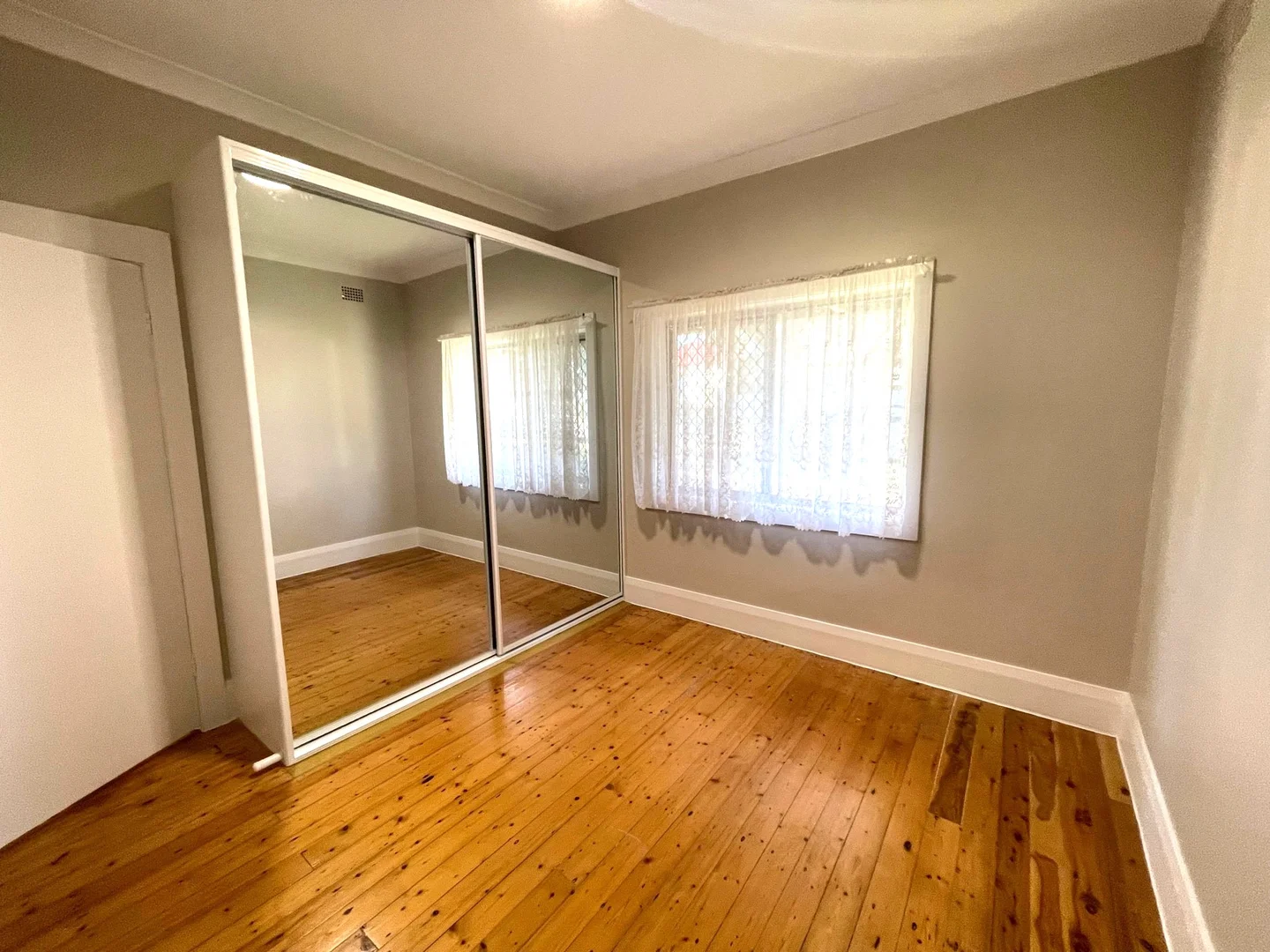 Additional image 6 of 13 Leslie Road, Bexley NSW 2207