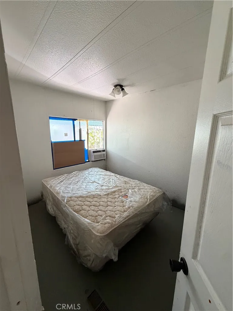 Additional image 28 of 320 N Park Vista Spc 81, Anaheim, CA 92806