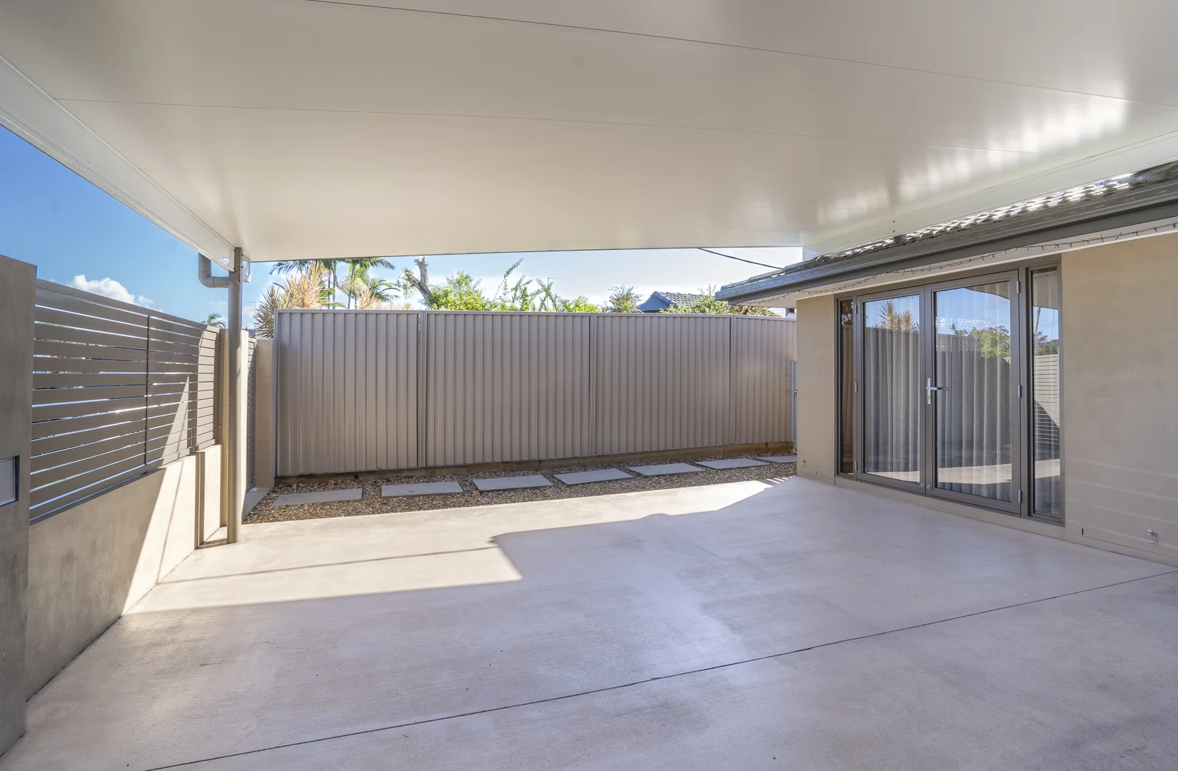 Additional image 14 of 2/11 Logan Avenue, Miami QLD 4220