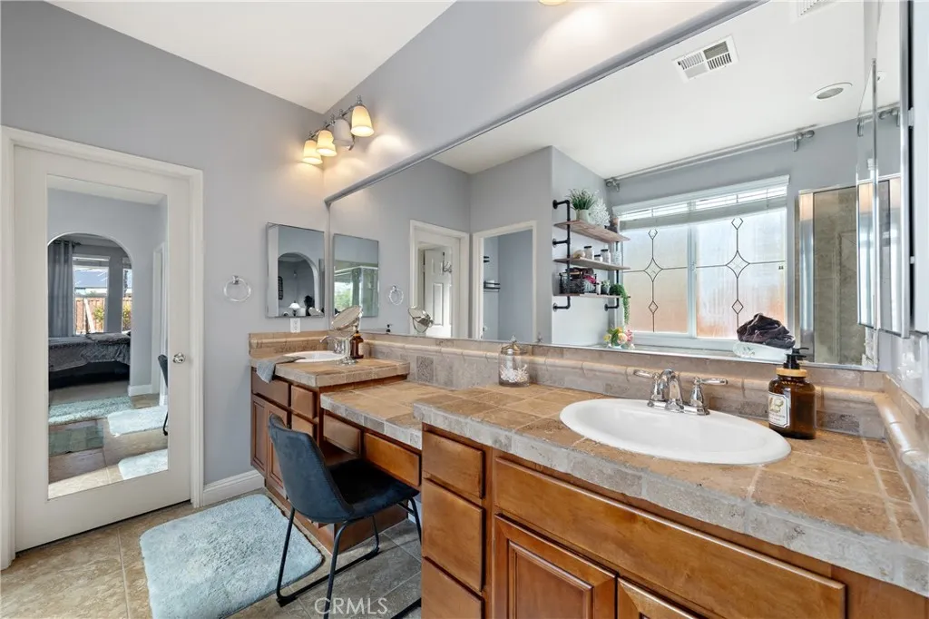 Additional image 81 of 28012 Windjammer Court, Menifee, CA 92585