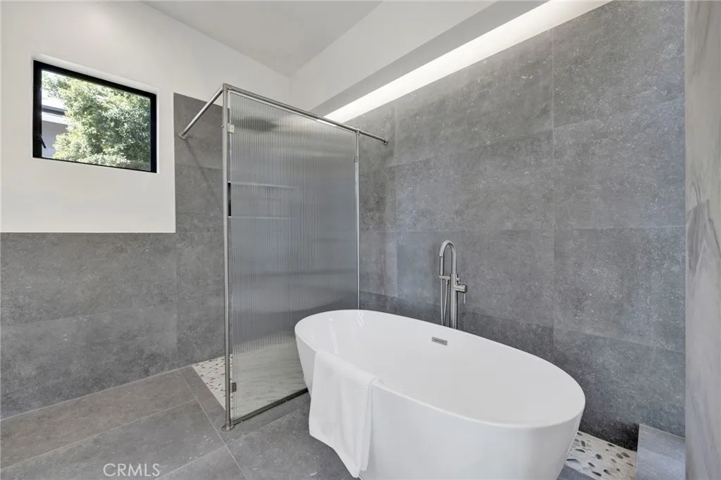 Additional image 100 of 325 W Grandview Avenue, Sierra Madre, CA 91024