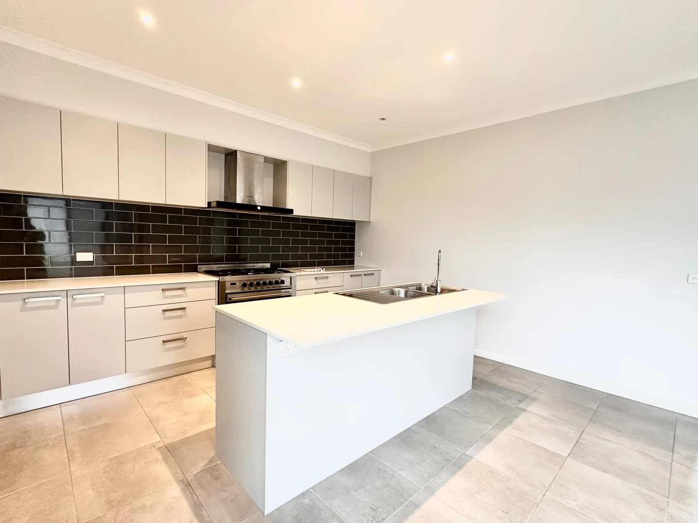 Additional image 3 of 2/66 Argyle Av, Chelsea VIC 3196
