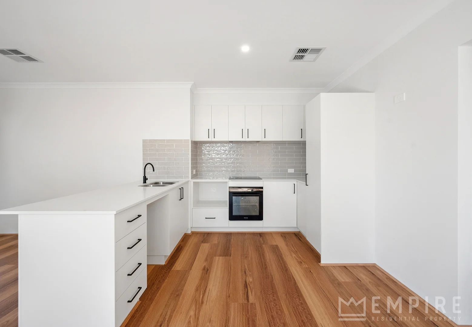 Additional image 3 of 53A Bromley Road, Hilton WA 6163