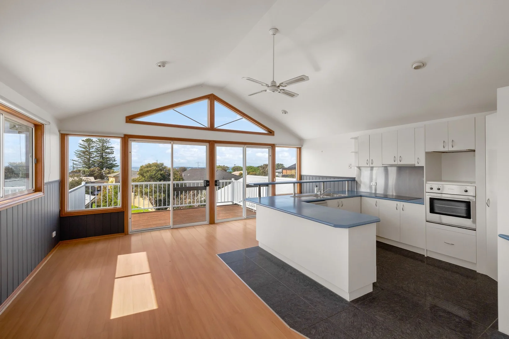 Additional image 2 of 2 Tingara Close, San Remo VIC 3925