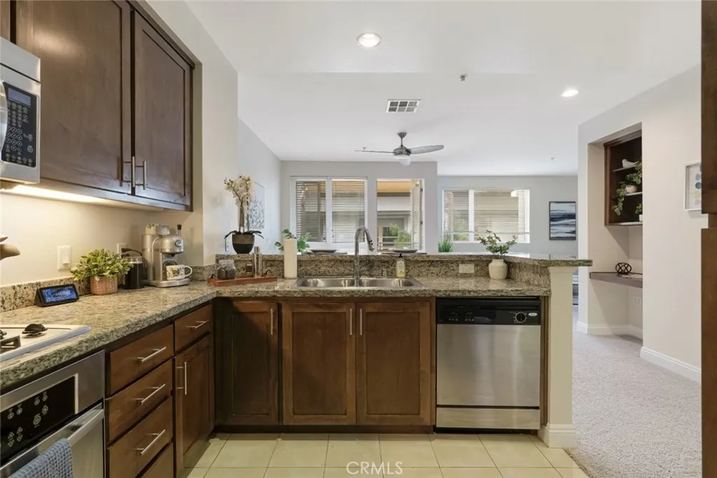Additional image 63 of 21301 Erwin Street Unit 228, Woodland Hills, CA 91367