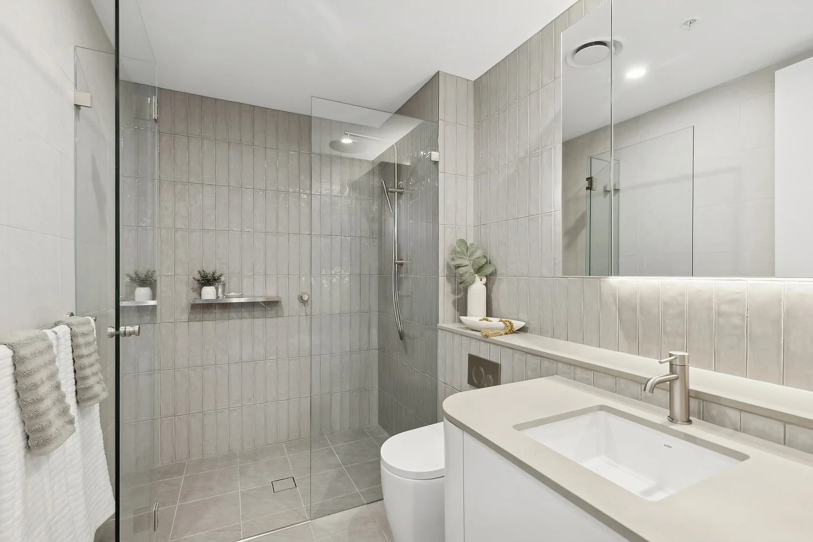 Additional image 11 of 2401/36 Baker Street, Gosford NSW 2250
