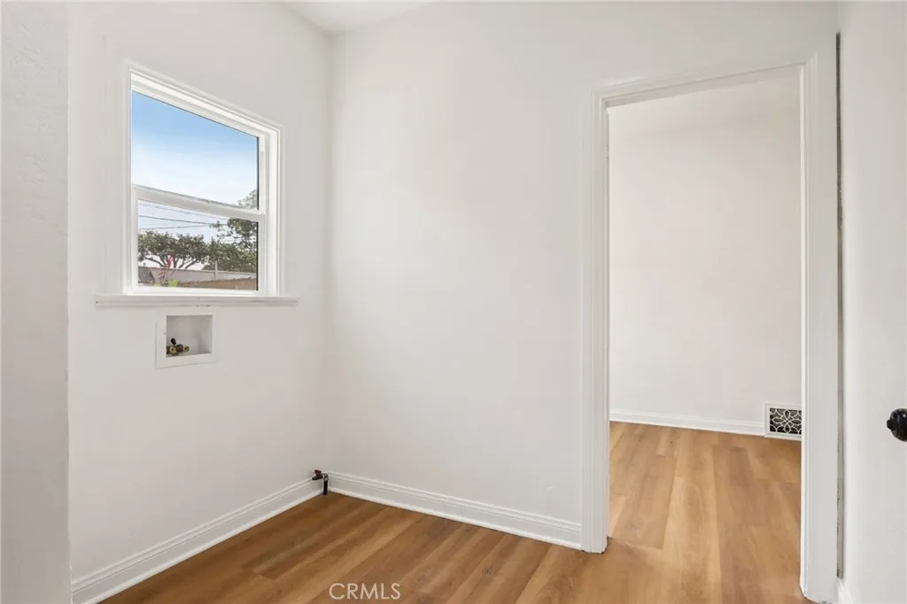 Additional image 29 of 1112 W 64th Street, Los Angeles, CA 90044