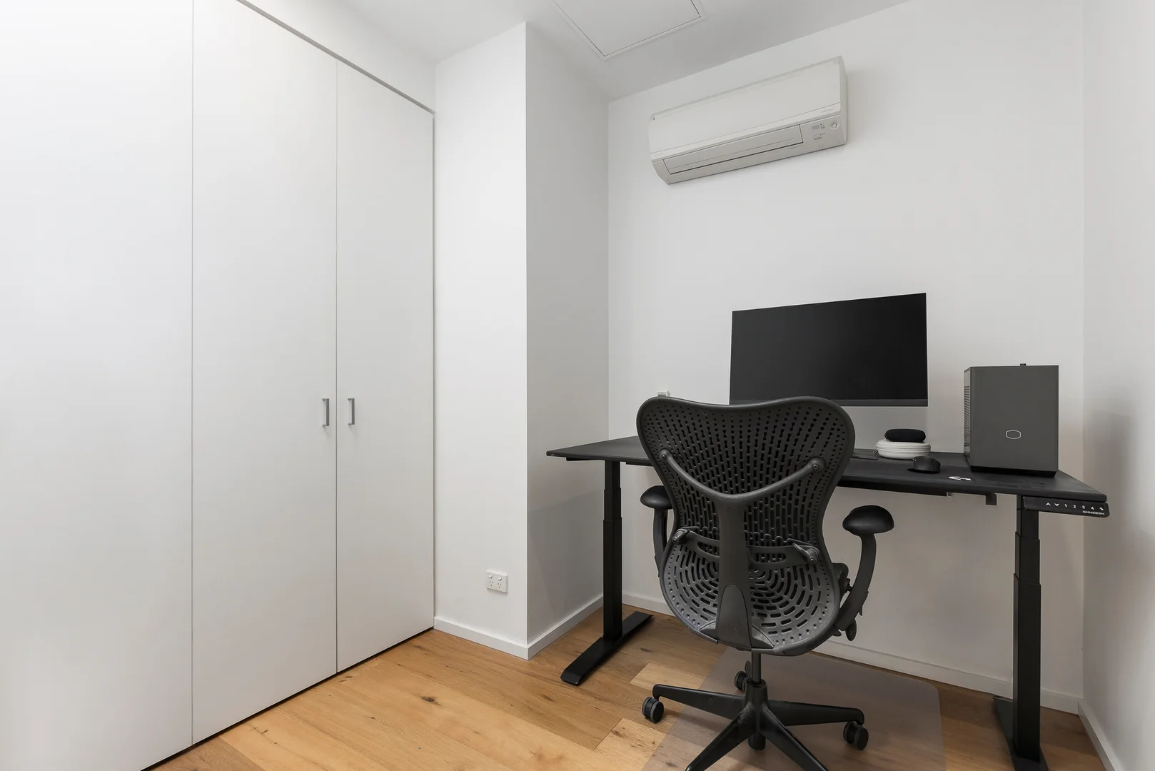 Additional image 9 of 805/55 Bay Street, Port Melbourne VIC 3207
