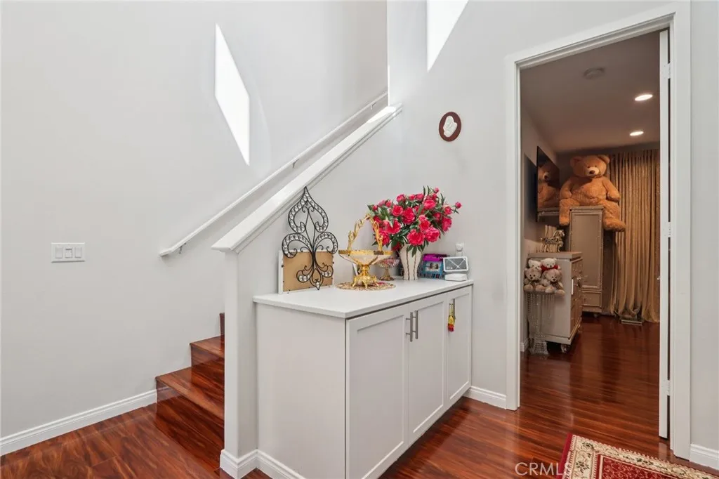Additional image 47 of 13225 Victory Boulevard, Valley Glen, CA 91401
