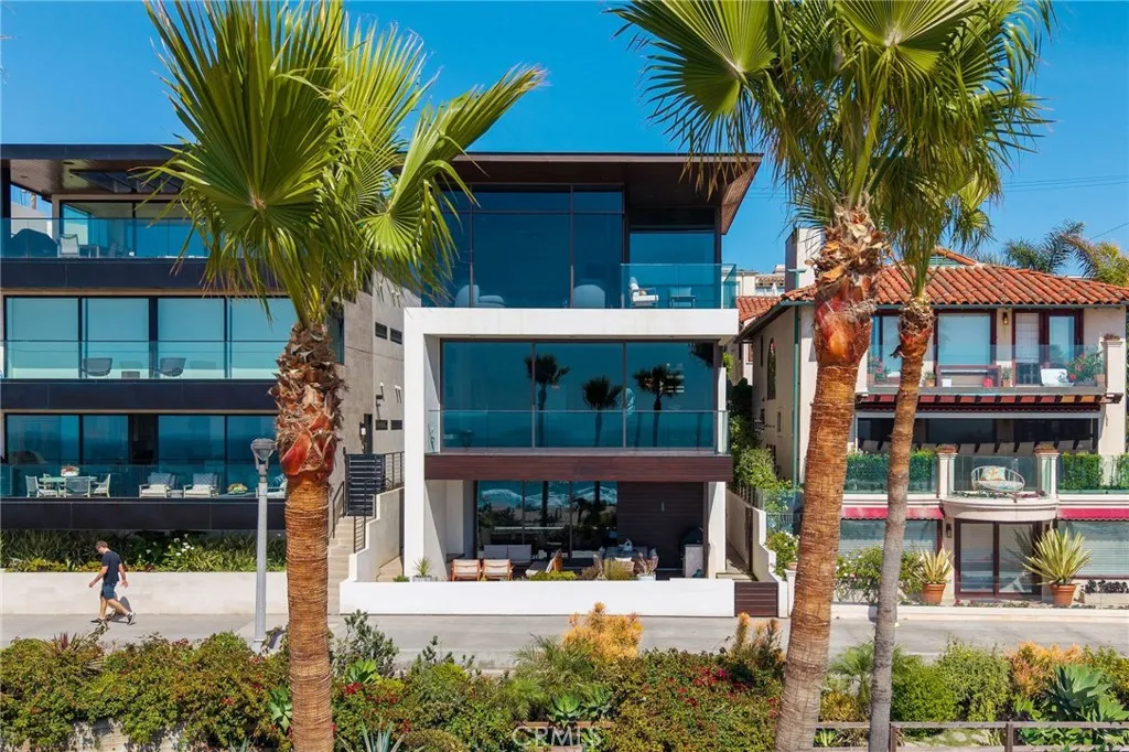 Additional image 6 of 1204 The Strand, Manhattan Beach, CA 90266