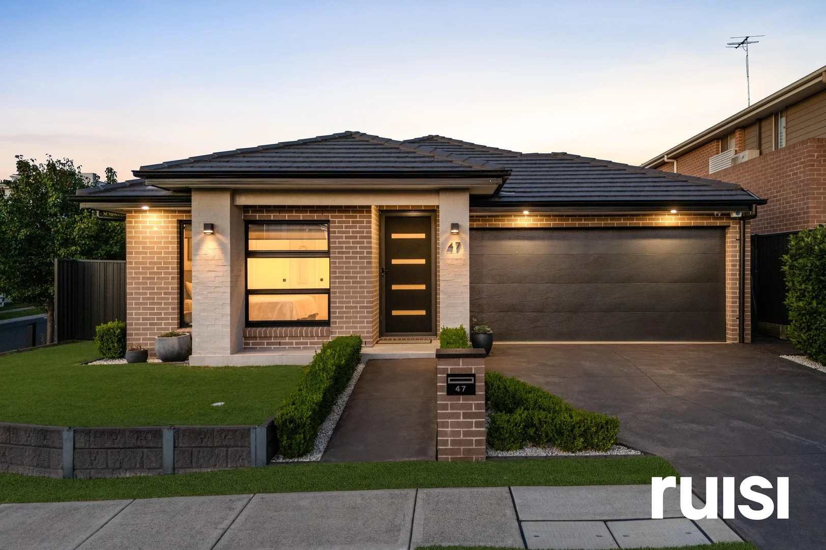 47 Fairbrother Avenue, Denham Court NSW 2565