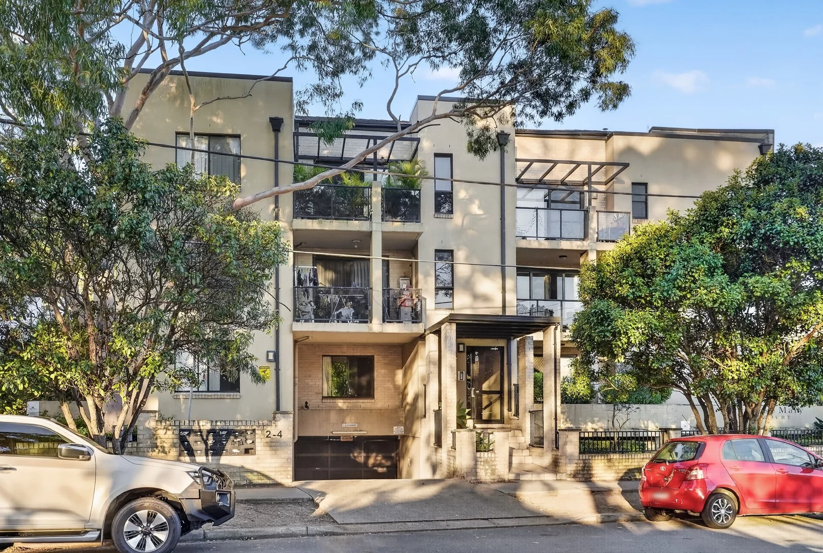2/2-4 Reid Avenue, Westmead NSW 2145