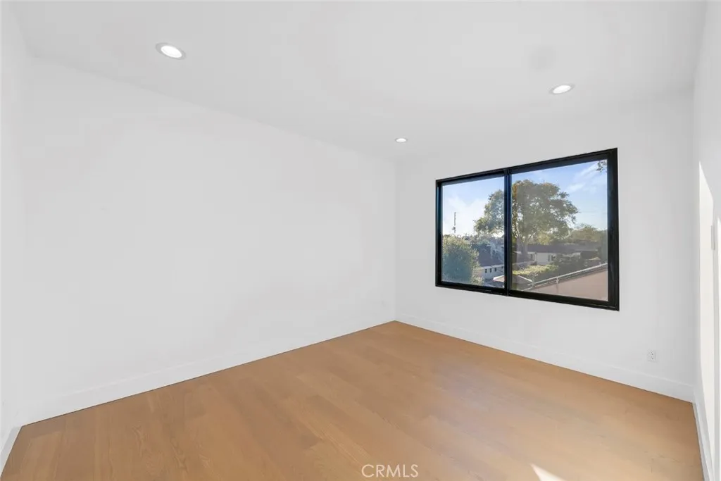 Additional image 53 of 853 Oak St, Costa Mesa, CA 92627