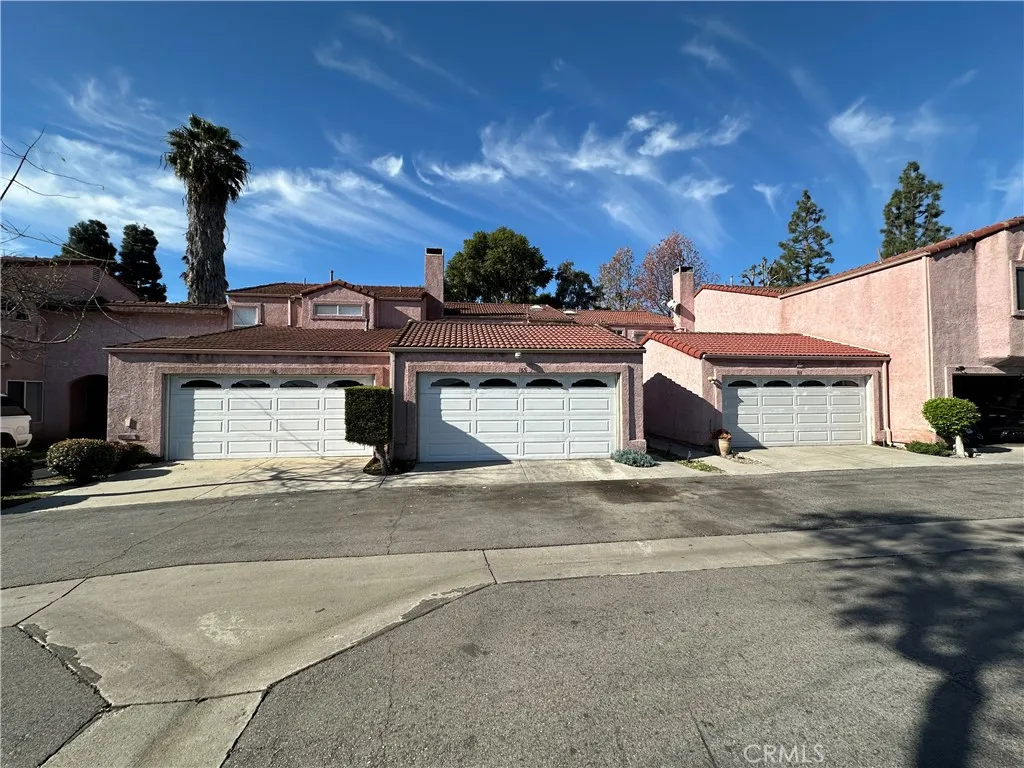 Additional image 3 of 165 Racquet Club Drive, Compton, CA 90220