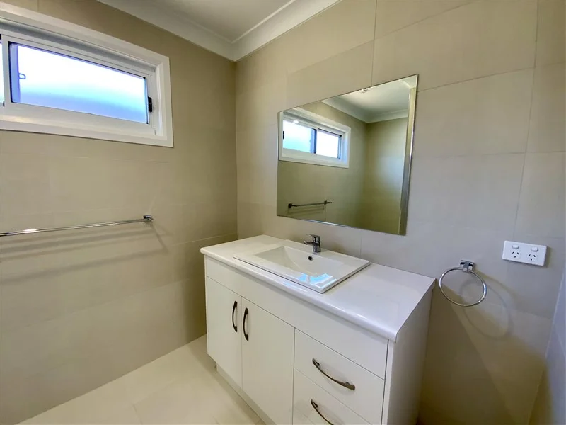 Additional image 8 of 2/11 Black Street, Forbes NSW 2871