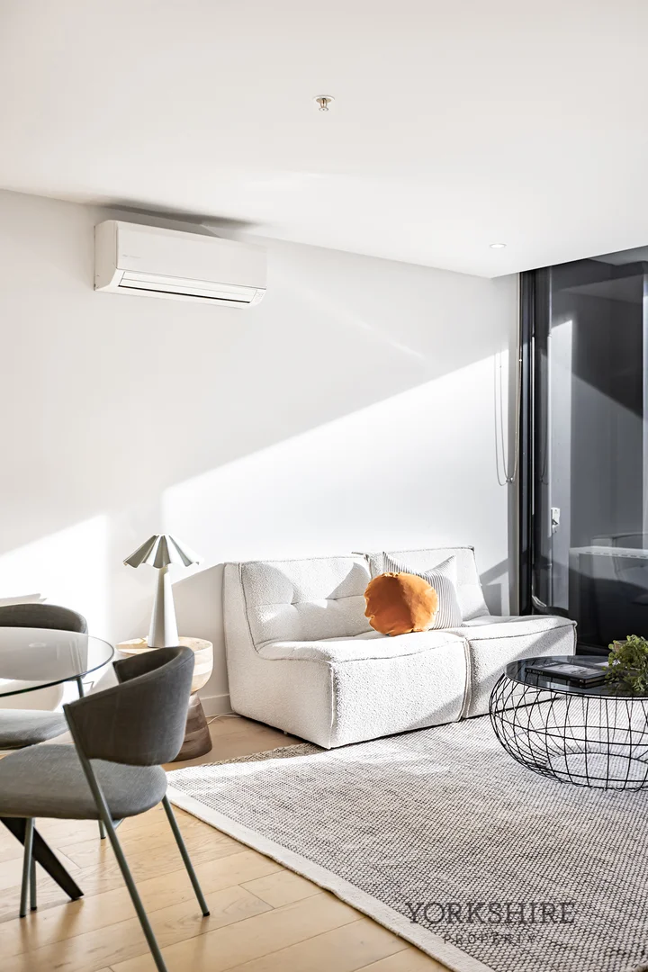 Additional image 2 of 1008D/21 Robert Street, Collingwood VIC 3066