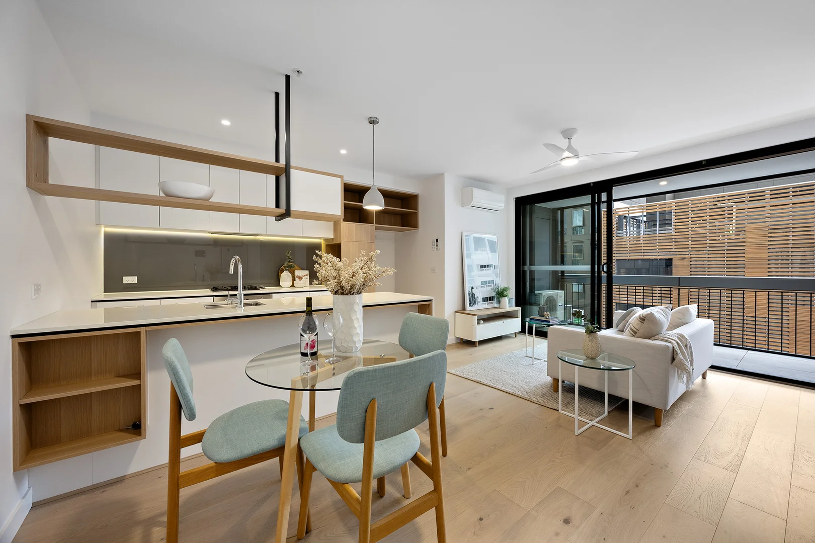 Additional image 3 of 604/79 Market Street, South Melbourne VIC 3205