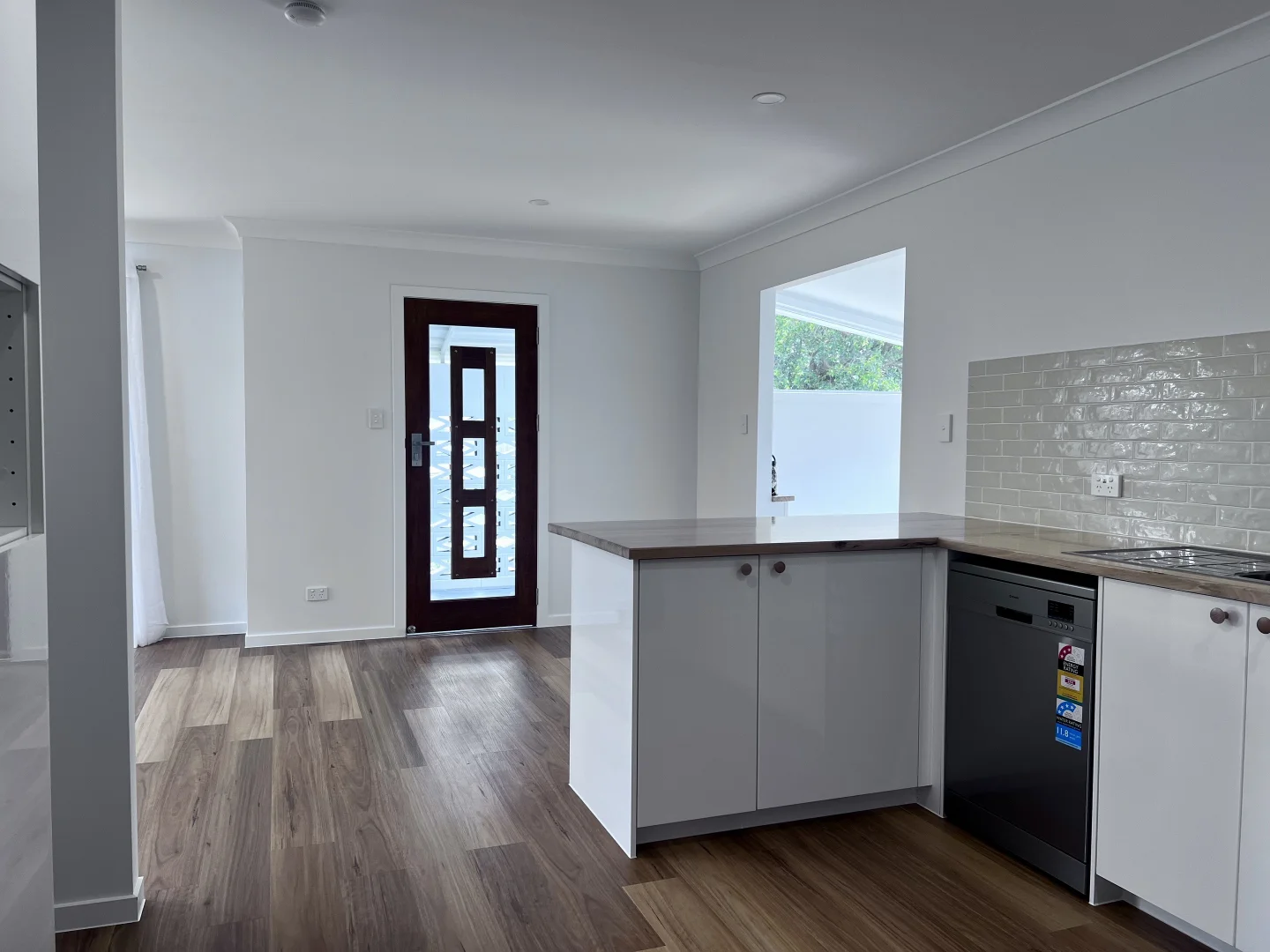 Additional image 4 of 2A Samuel Street, Woody Point QLD 4019