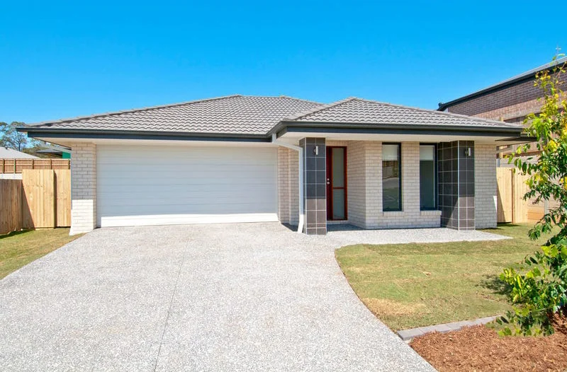 10 Naren Street, Spring Mountain QLD 4300