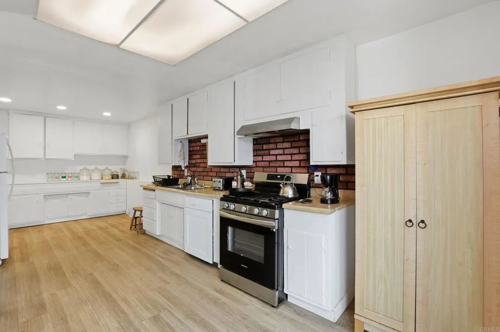 Additional image 50 of 4544 Piute Place, San Diego, CA 92117