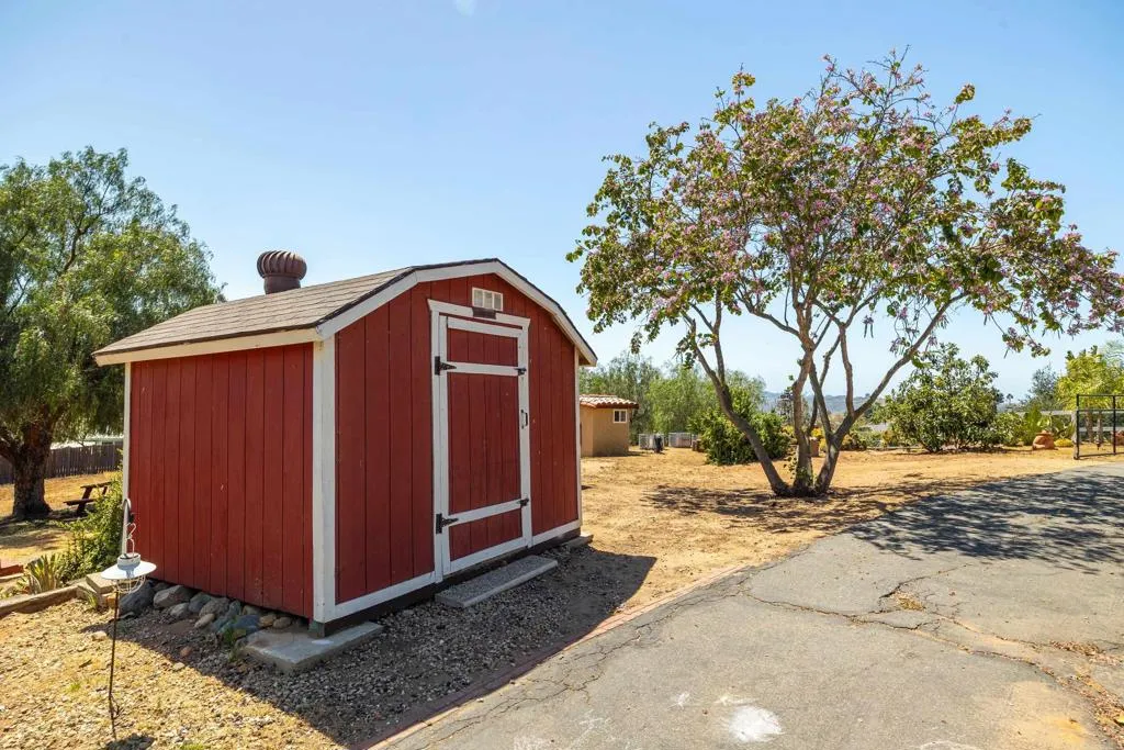 Additional image 69 of 9908 West lilac, Escondido, CA 92026