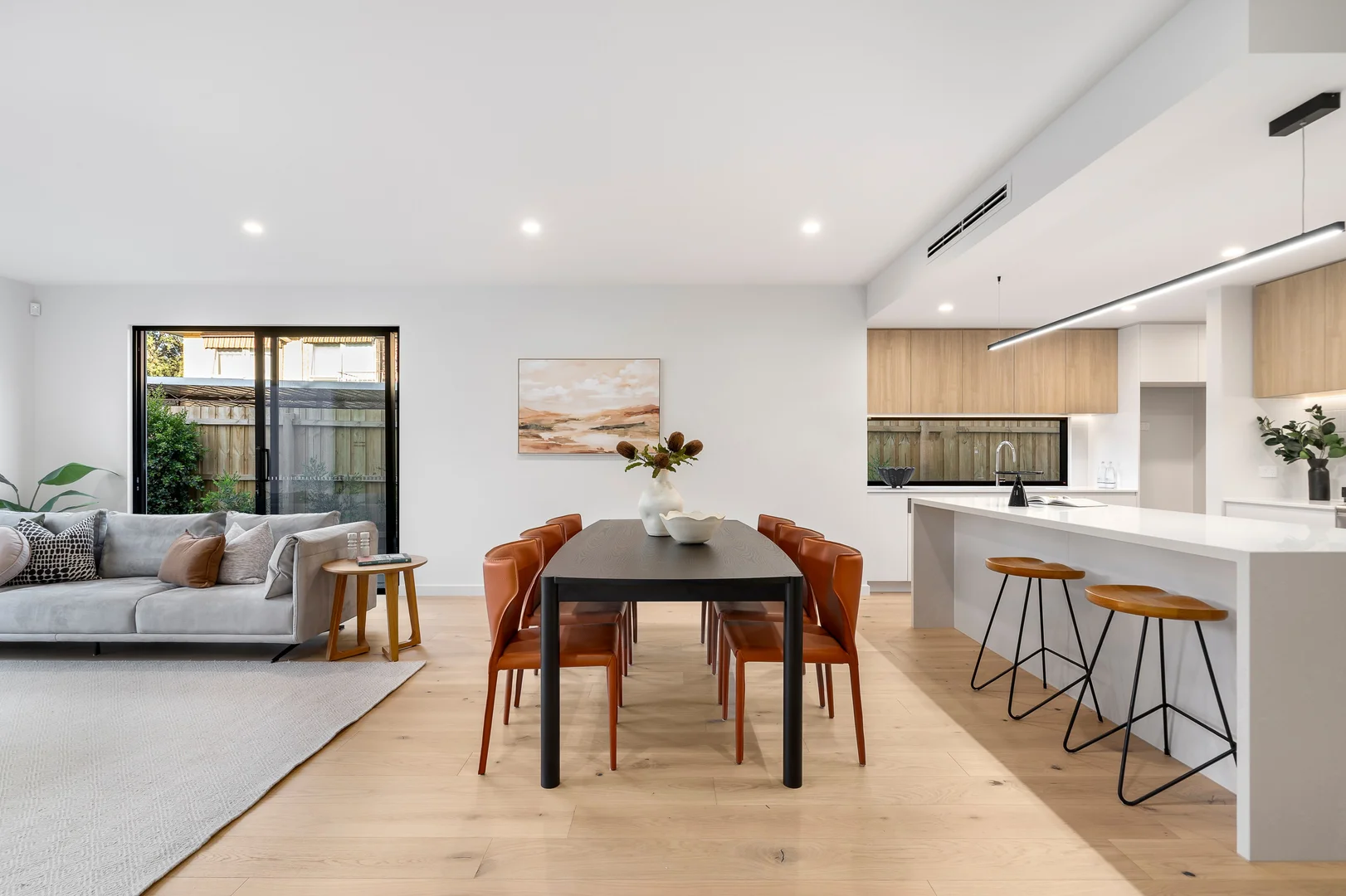 Additional image 3 of 16 Hawson Avenue, Glen Huntly VIC 3163