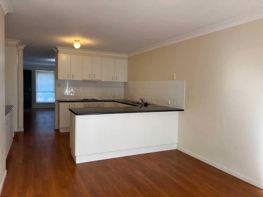 Additional image 2 of 2/16 Debbie Court, Oakey QLD 4401
