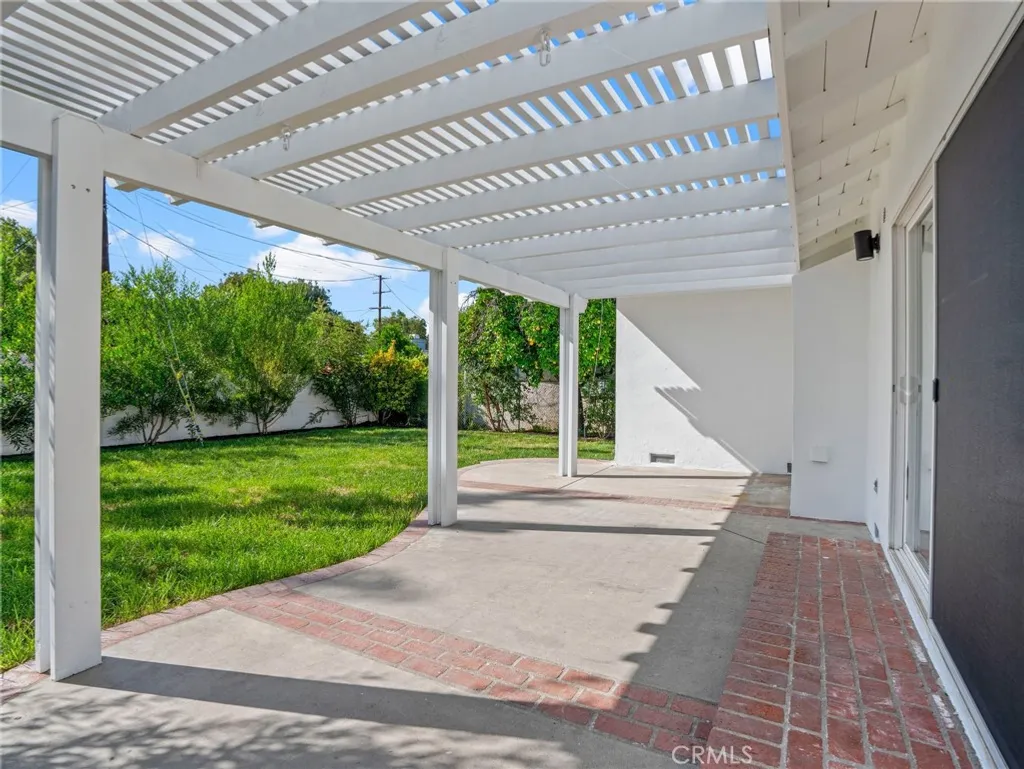 Additional image 37 of 5141 Don Pio Drive, Woodland Hills, CA 91364