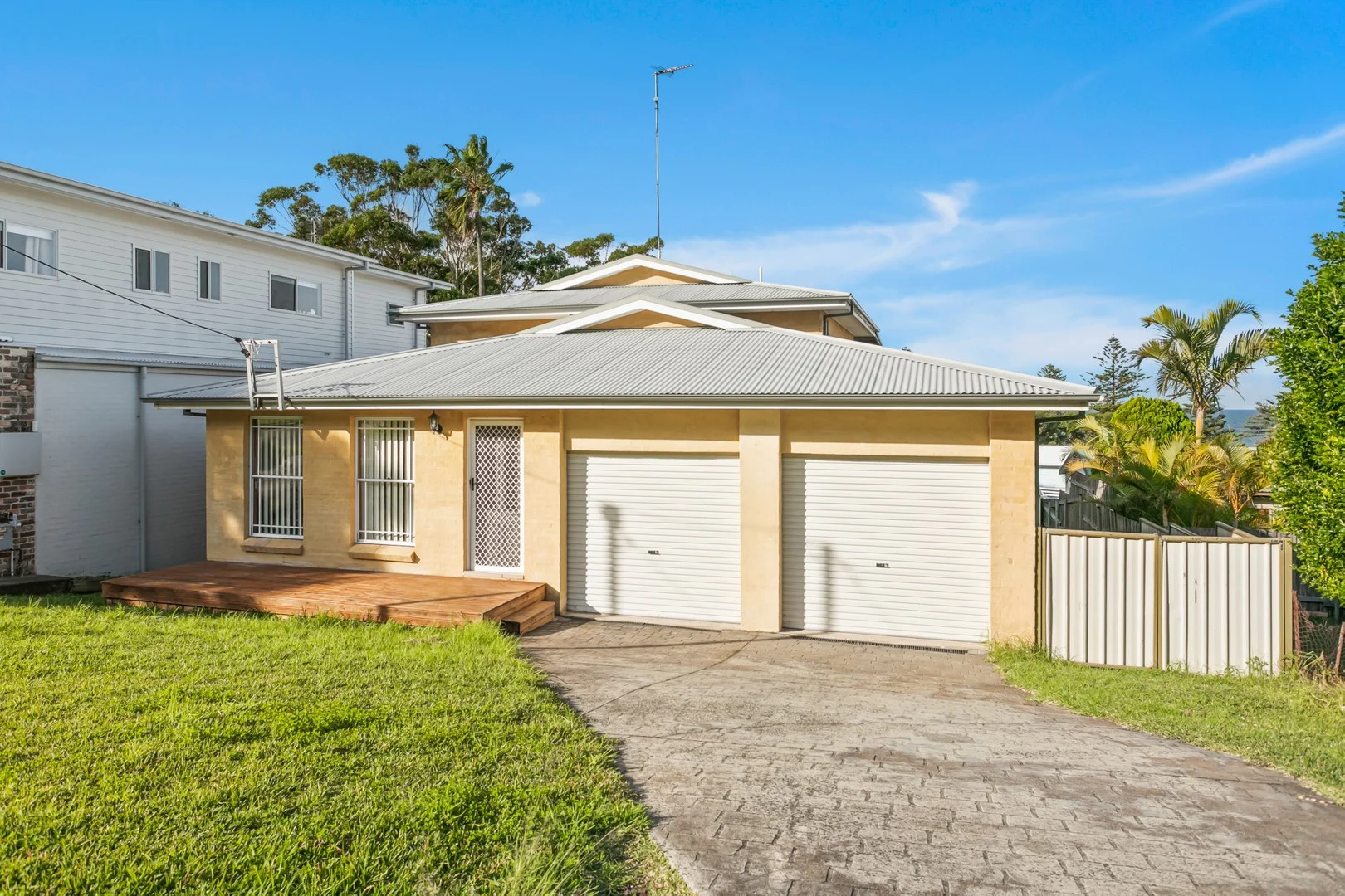 12 Elanora Place, Coledale NSW 2515