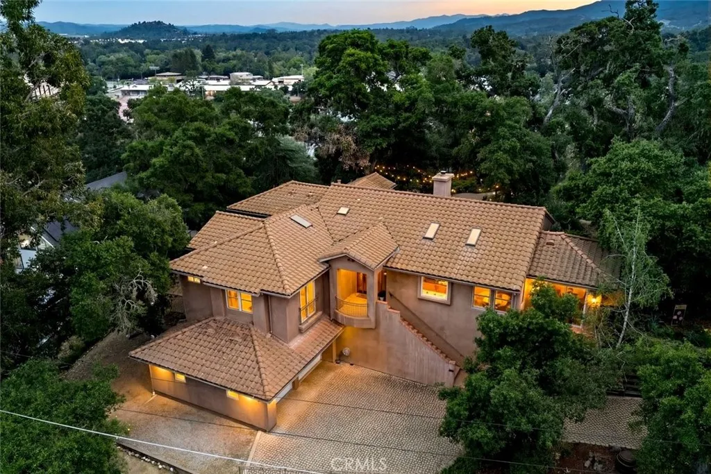 Additional image 2 of 5982 Violeta Ave, Atascadero, CA 93422