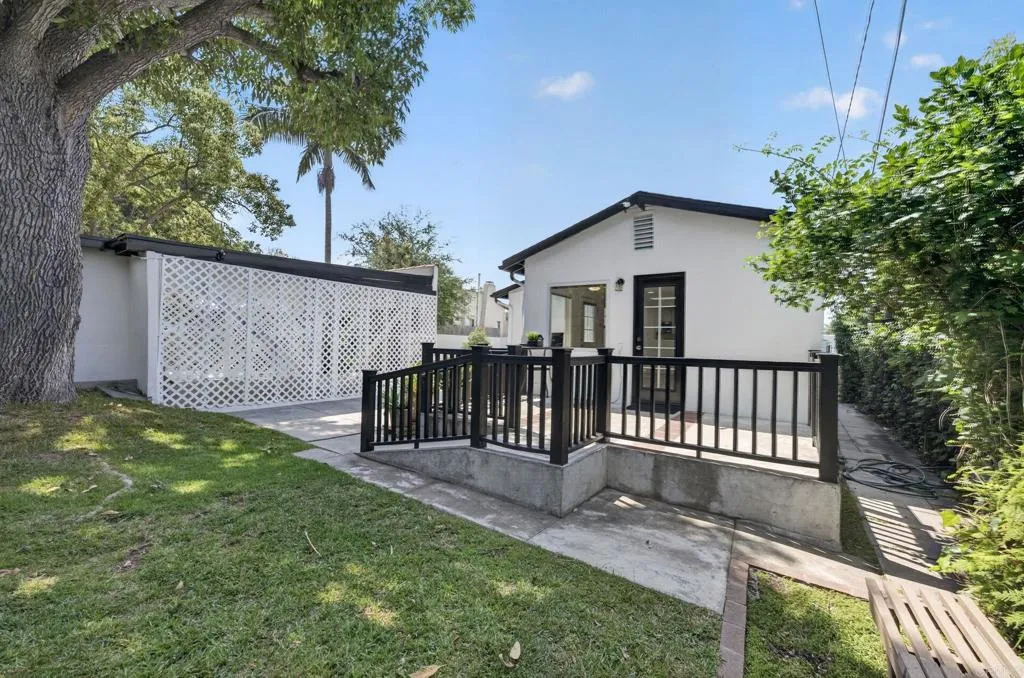 Additional image 112 of 3811 Boyce Avenue, Los Angeles, CA 90039