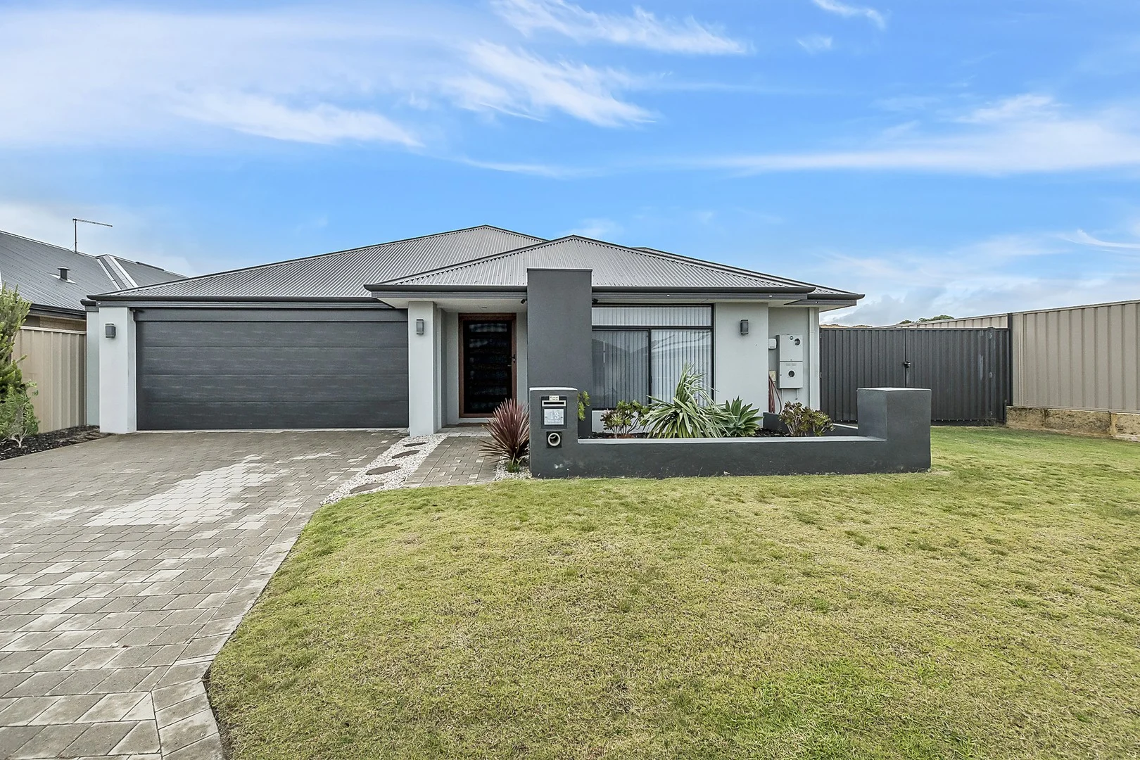 13 Navajo Road, Karnup WA 6176