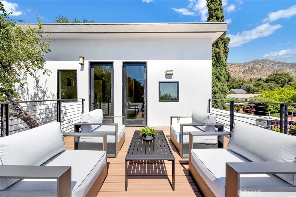 Additional image 50 of 325 W Grandview Avenue, Sierra Madre, CA 91024