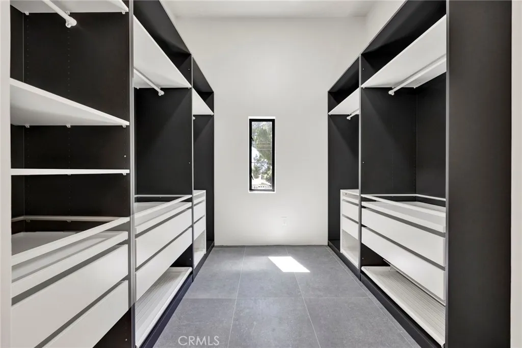 Additional image 103 of 325 W Grandview Avenue, Sierra Madre, CA 91024