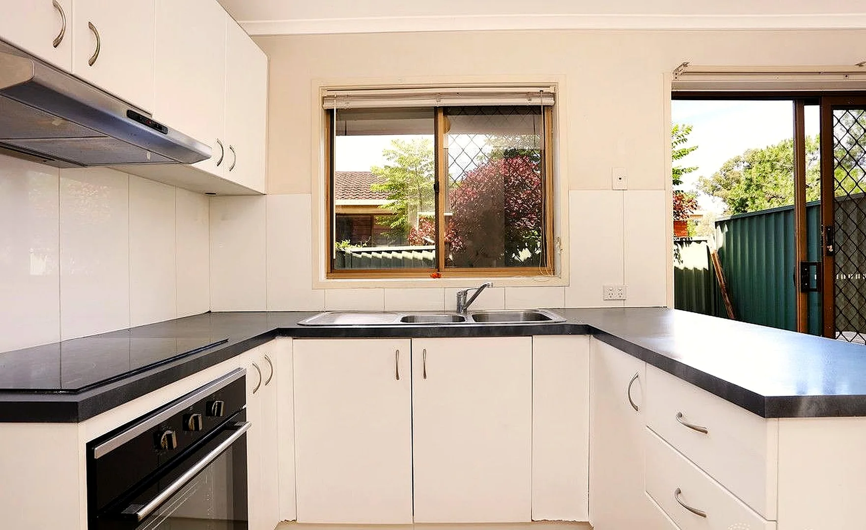 Additional image 3 of 2/6 Parkridge Drive, Molendinar QLD 4214