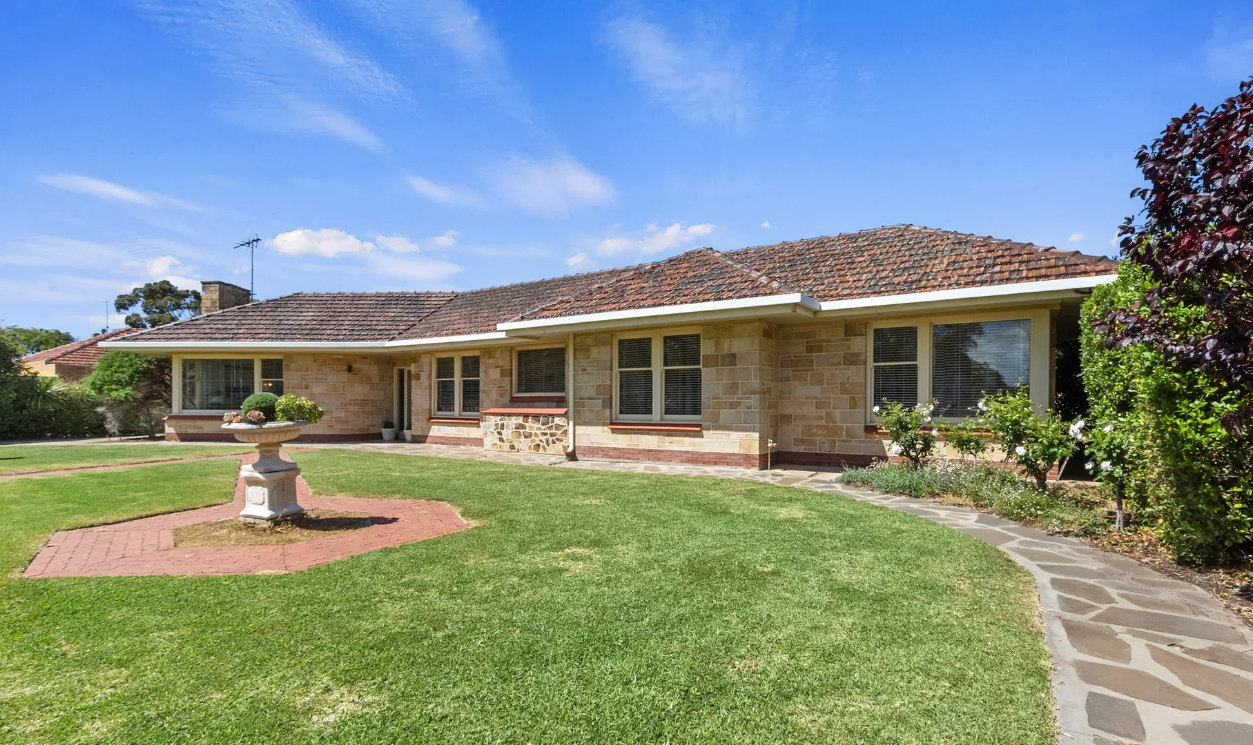 21 North Terrace, Minlaton SA 5575