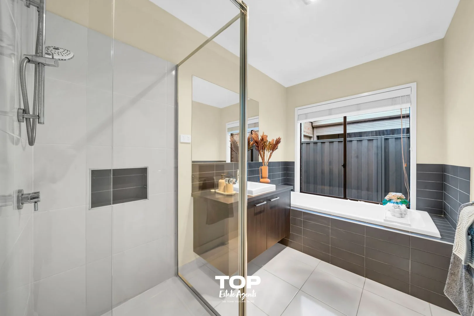 Additional image 24 of 6 Dunstan Street, Cranbourne East VIC 3977