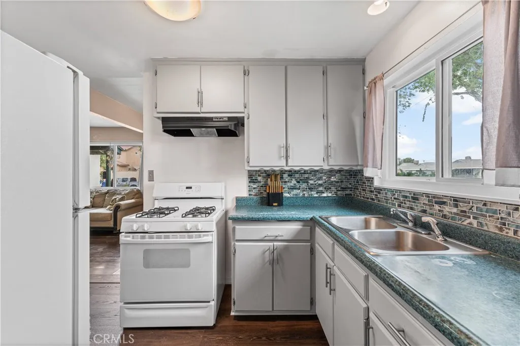 Additional image 35 of 45370 Elm Ave, Lancaster, CA 93534
